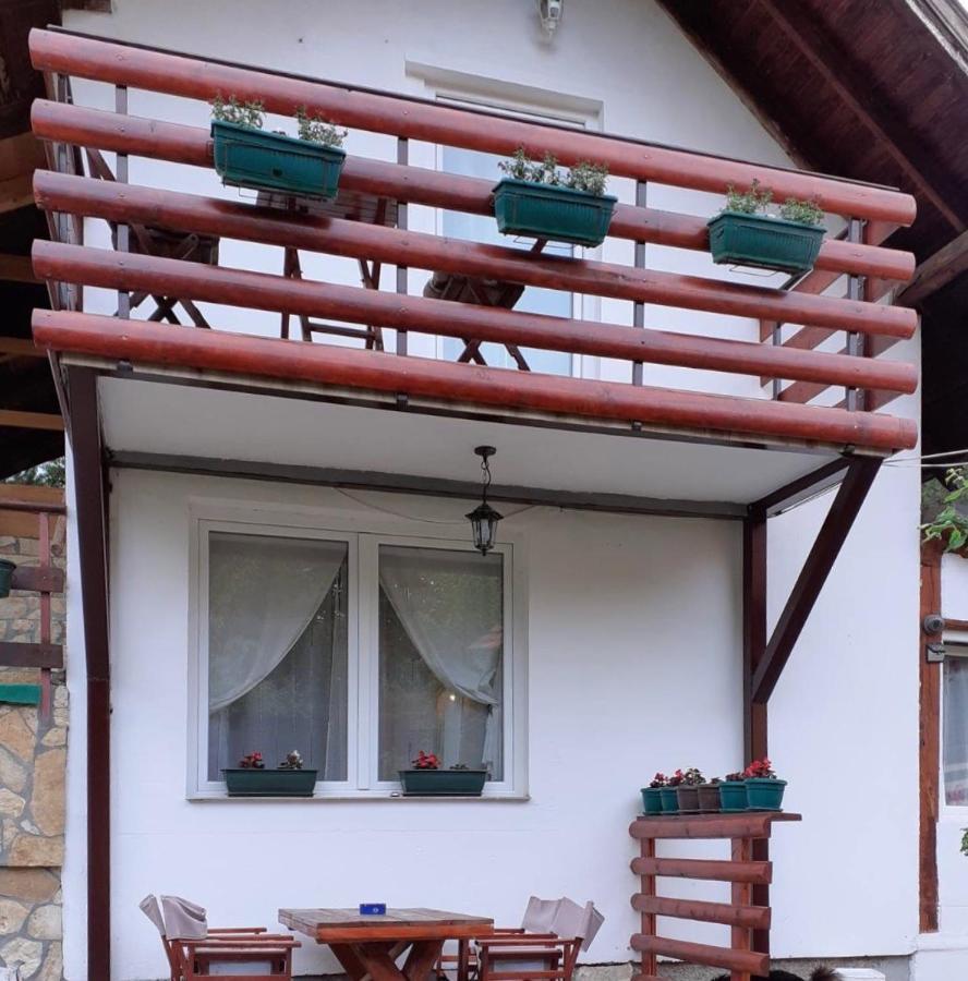 Apartment Jefimija *